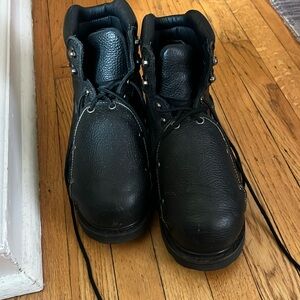 Iron Age Ground Breaker men's 7.5 wide